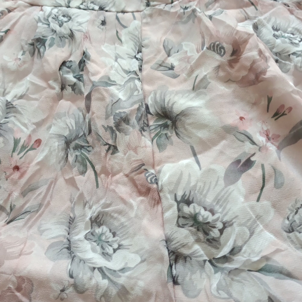 ✨Forever New floral romper - Picture 5 of 8